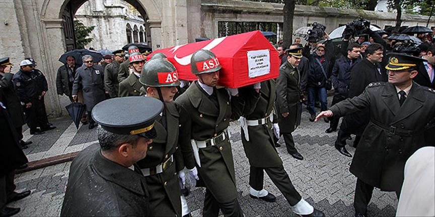 AKP'li vekil kumpas şehidi Kozinoğlu'nu överek andı - Resim : 3