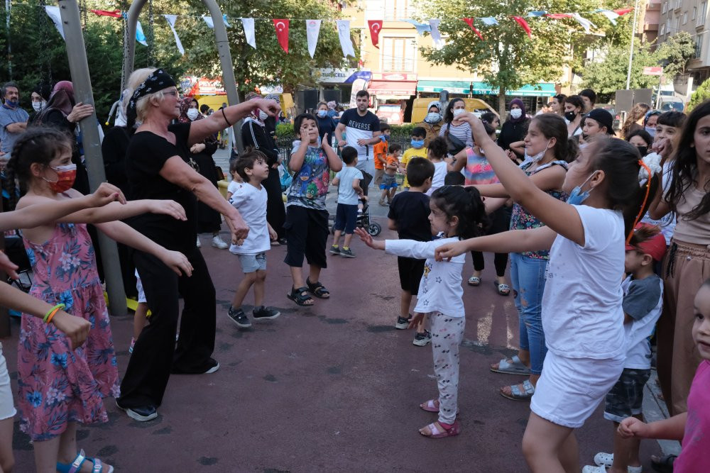 Maltepe'de festival coşkusu: Sanat sokağa taştı - Resim : 3