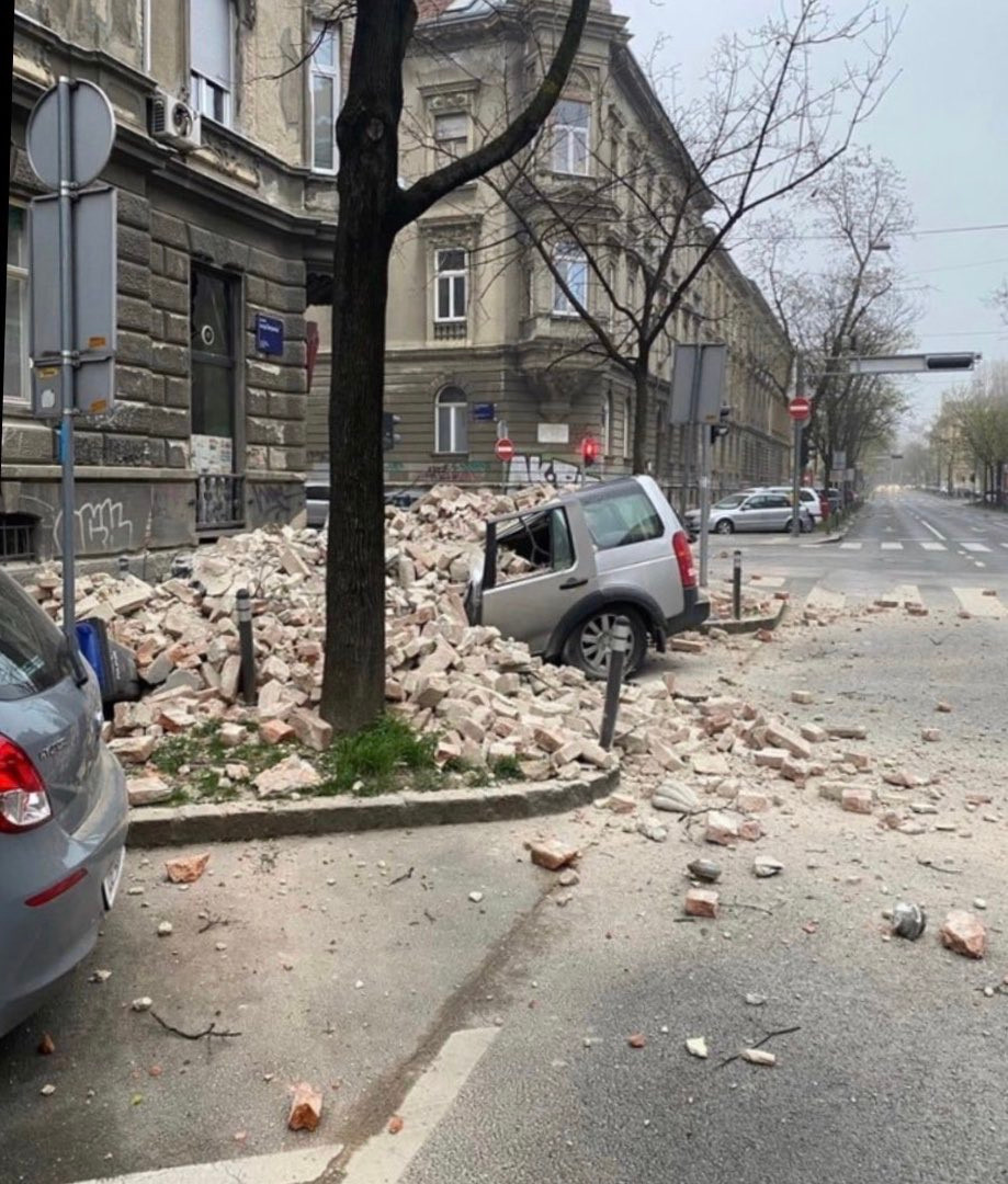 Hırvatistan'daki deprem yıkıma neden oldu - Resim : 1