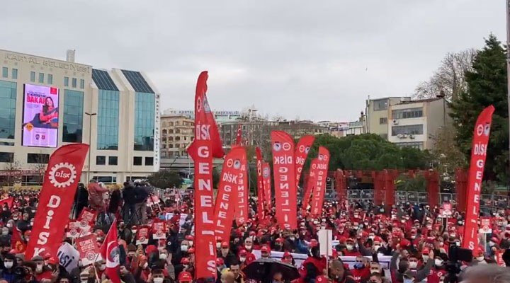 Binlerce işçi Kartal'a akın etti - Resim : 2