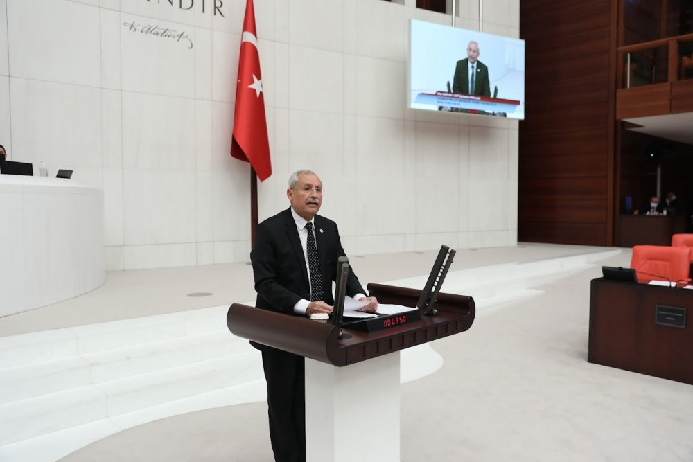 'Bu halk sizi se&ccedil;imde g&uuml;le oynaya sandığa g&ouml;mecek' - Resim : 1