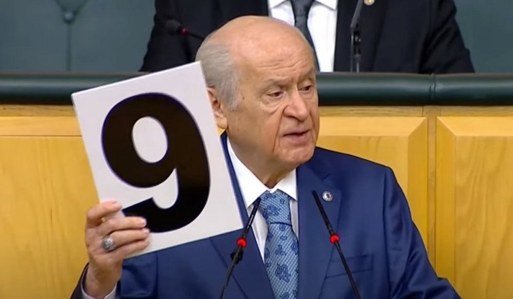 Bahçeli, Tarkan hayranı çıktı - Resim : 1