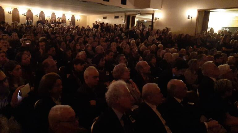 Yıldız Kenter için ‘Kenter’ tiyatrosunda tören düzenlendi - Resim : 2