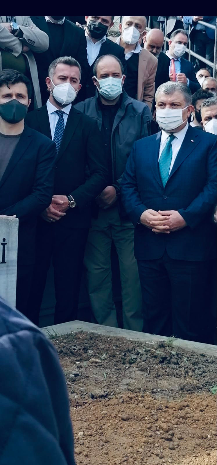 Bakan Fahrettin Koca'nın 'gizlice' t&ouml;rene katıldığı ortaya &ccedil;ıktı - Resim : 2