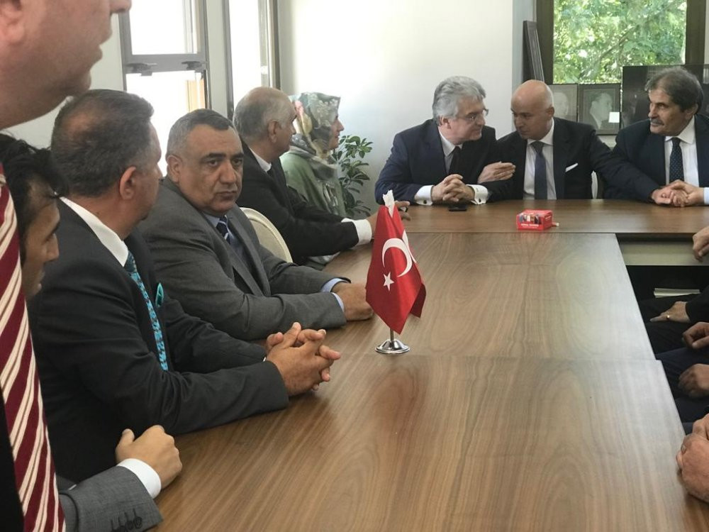 CHP'den Menderesler'e 'Demokrasi Müzesi' sözü - Resim : 8