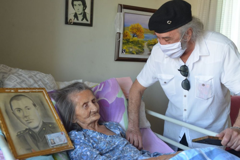 İstiklâl Gazisinin eşine akılalmaz işkence - Resim : 8