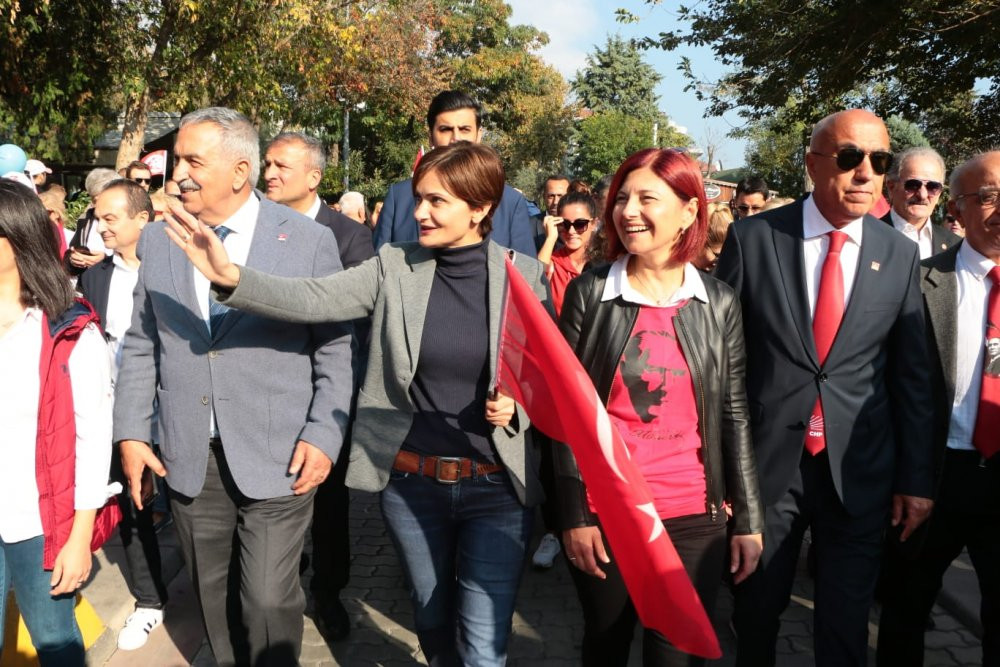 Canan Kaftancıoğlu: Haydarpaşa Garı’dır, Sirkeci Garı’dır Cumhuriyet - Resim : 1