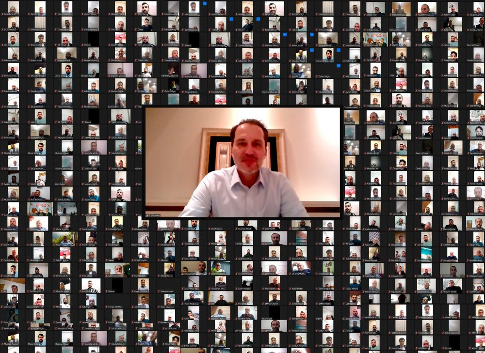 Erbakan AKP'ye ekonomi üzerinden yüklendi - Resim : 1