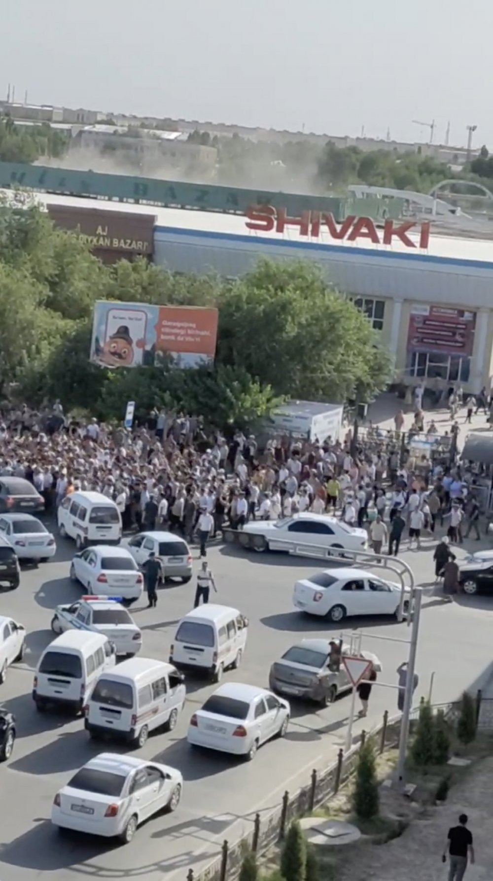 Özbekistan’da protestolar: 18 ölü, 245 yaralı - Resim : 1