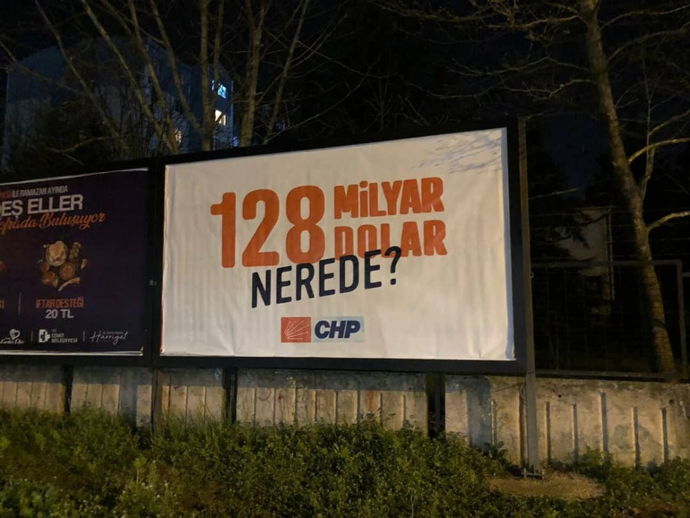 CHP Kocaeli '128 Milyon Dolar nerede?' yazılı afişlerin kaldırılmasına tepki gösterdi - Resim : 1