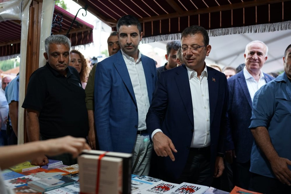 İBB Başkanı Ekrem İmamoğlu'ndan, 2. Kartal Kitap Fuarı'na Övgü - Resim : 3