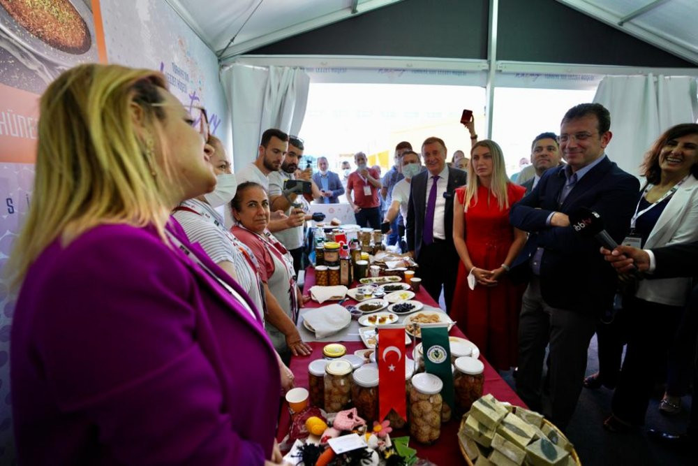 Ekrem İmamoğlu’ndan fuar gezisinde 3 önemli mesaj - Resim : 1