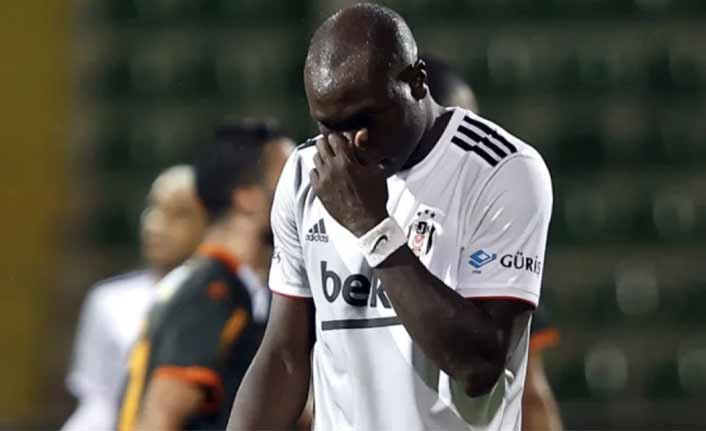 Galatasaray derbisi öncesi Aboubakar'dan Beşiktaş'a kötü haber - Resim : 1