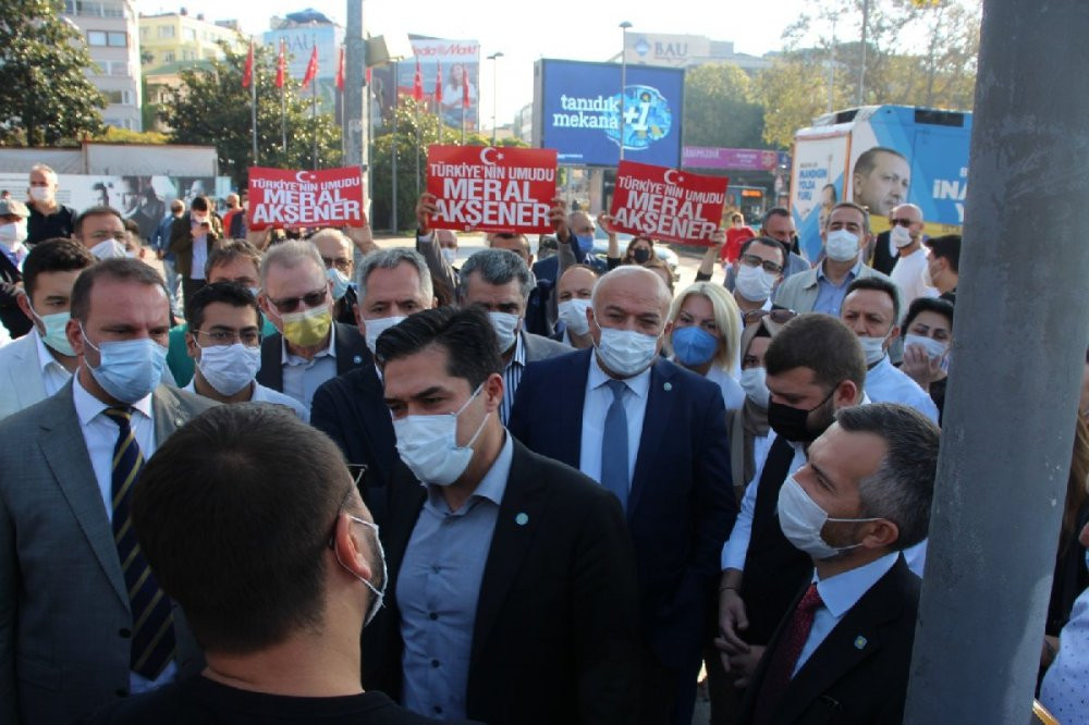 İstanbul'da İYİ Partililere polis engeli - Resim : 1