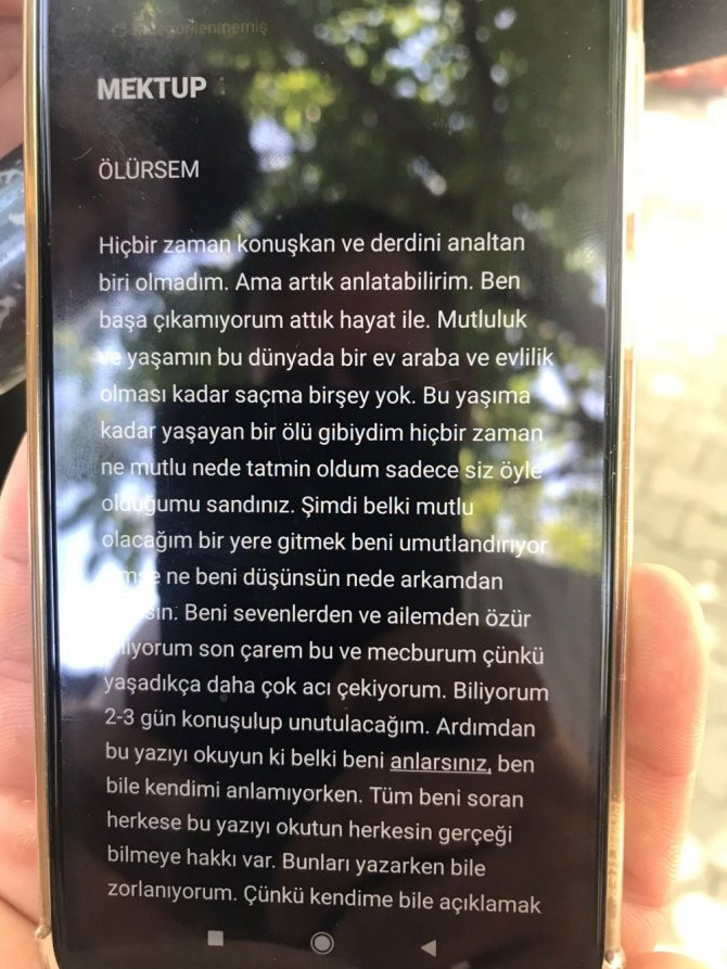 Elazığ'da 21 yaşındaki genç ardında not bırakarak intihar etti - Resim : 1