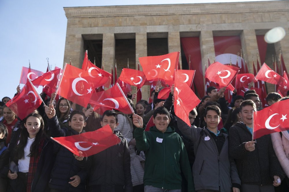 Üzgünüz ama umutluyuz Atam - Resim : 4