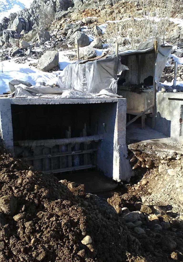 "Munzur Gözelerine beton döküldü" - Resim : 1