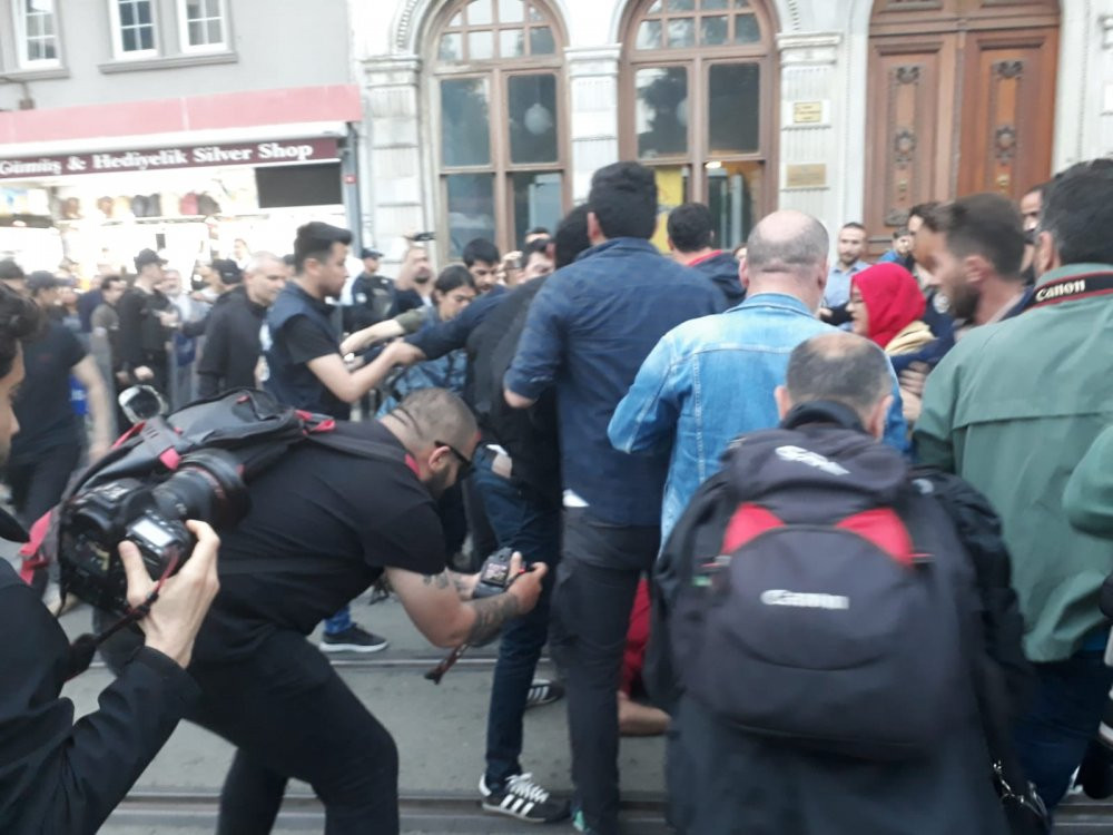 İhsan Eliaçık gözaltına alındı - Resim : 4