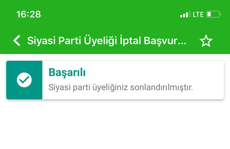 Ahmet Davutoğlu AKP'den istifa etti - Resim : 1