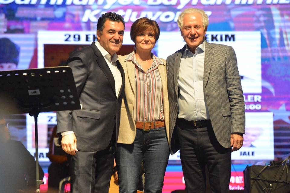 CHP'li Başkan öğrenciler için İstanbul'da konser verdi - Resim : 2