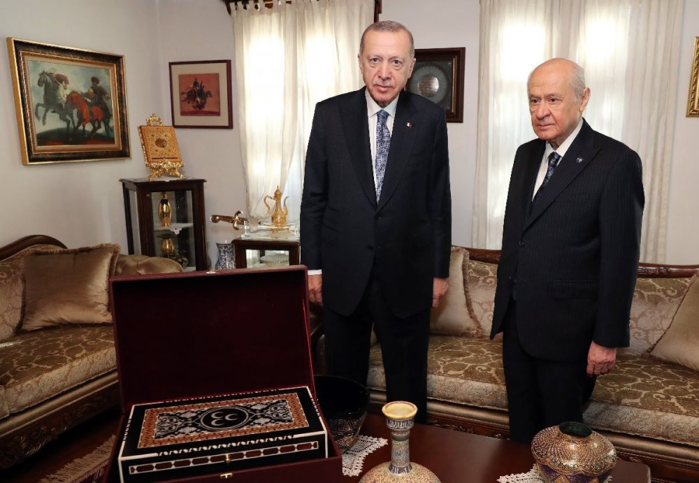 Erdoğan'dan Bah&ccedil;eli'ye s&uuml;rpriz ziyaret - Resim : 3