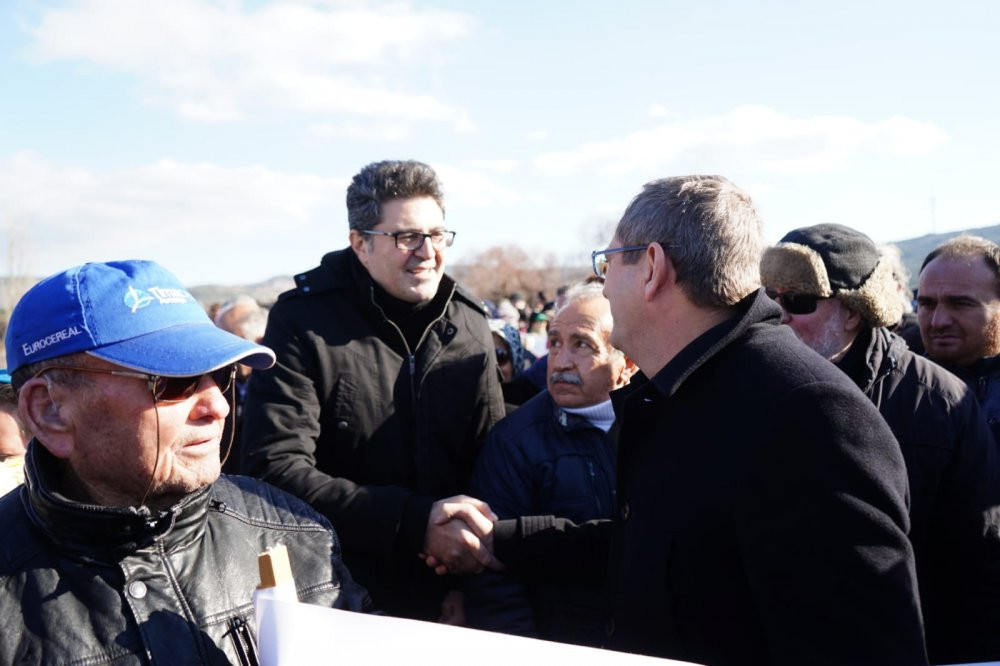 Köylüler; kadın, çoluk çocuk direnişe geçti! - Resim : 4