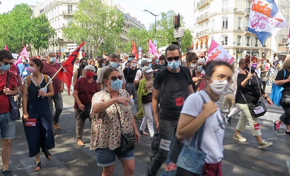 Fransa'da aşırı sağa karşı 'Özgürlük Yürüyüşü' düzenlendi - Resim : 1