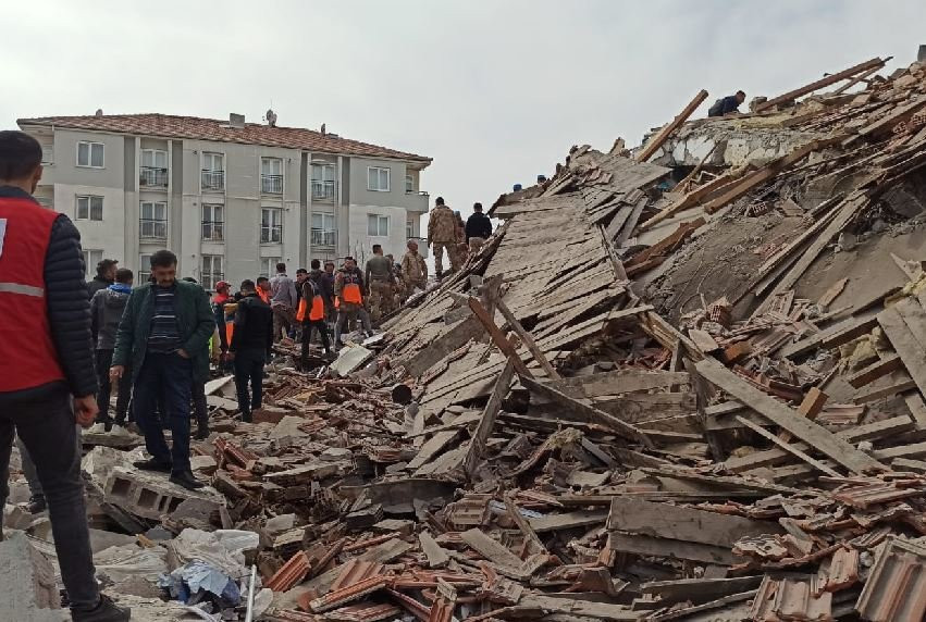 Malatya'da 5.6 büyüklüğünde deprem - Resim : 1