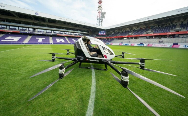 Çin malı 'Drone Taksi' ilk uçuş için Viyana'da - Resim : 1