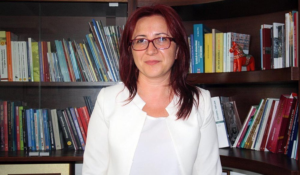 Okulların eğitime, online ya da yüz yüze açılması tartışılırken deprem gerçeği unutuldu - Resim : 2