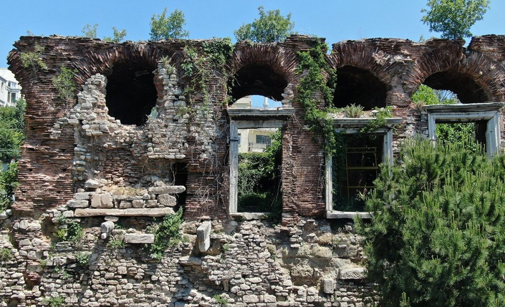 1610 yıllık Bukoleon sarayı’nda restorasyon çalışmaları başlatıldı - Resim : 3