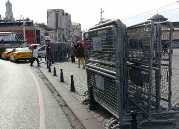 Taksim'de 8 Mart öncesi güvenlik önlemi - Resim : 1