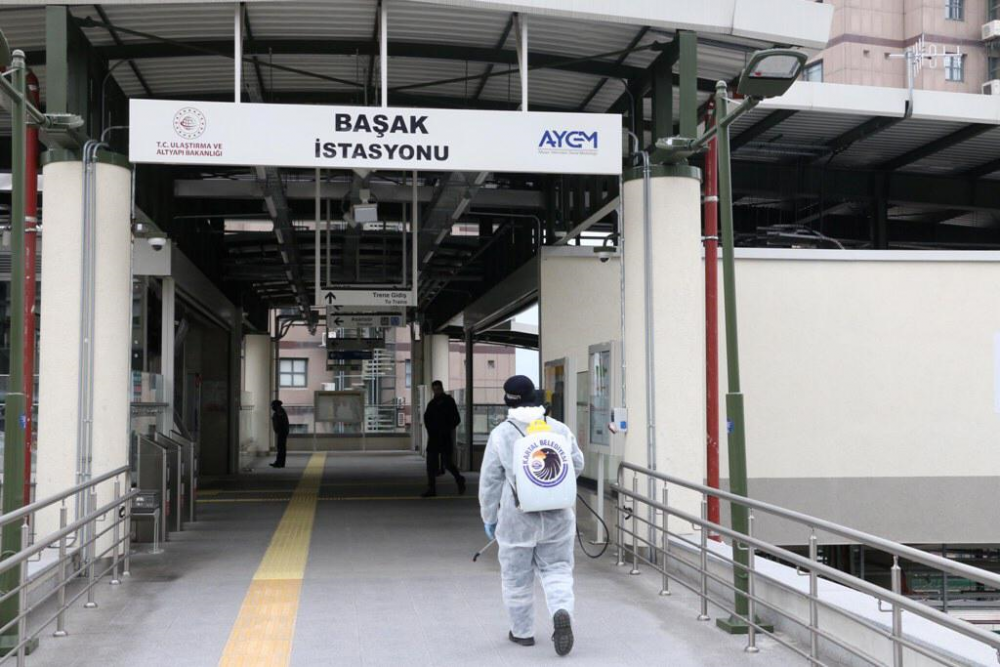 Kartal Belediyesi’nden Marmaray istasyonlarında ikinci kez dezenfekte çalışması - Resim : 1