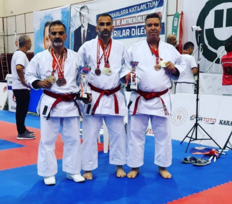 Kamil Üci Gençlik ve Spor Kulübü Türkiye Karate Şampiyonu - Resim : 2