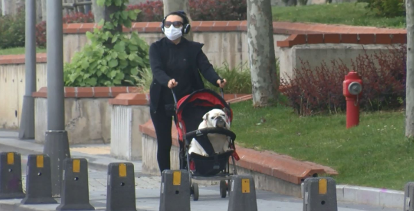 Bağdat Caddesi'nde eski günleri aratmayan yoğunluk - Resim : 1