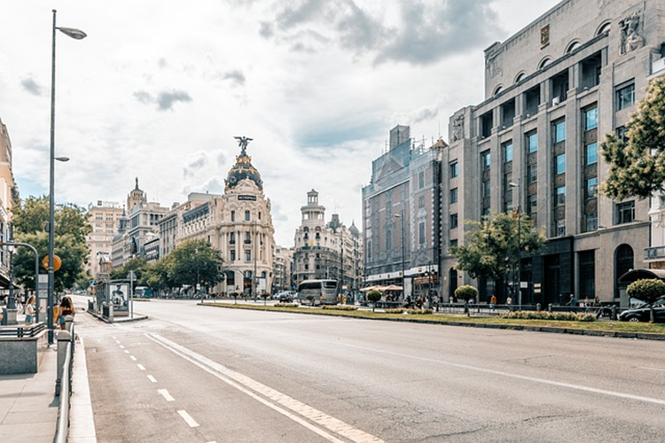 İspanya’da Gezilecek En Güzel Şehirler - Resim : 2