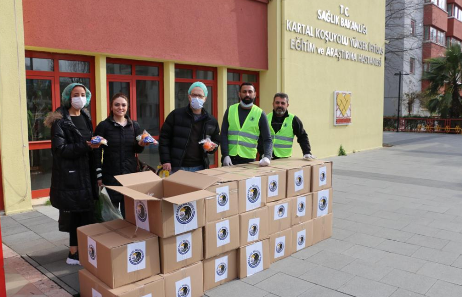 Sağlık emekçilerine, Kartal Belediyesi’nden gıda desteği - Resim : 1