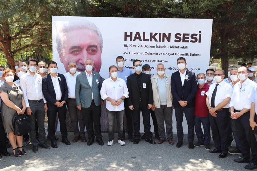 Eski Bakan Moğultay vefatının 3'üncü yılında kabri başında anıldı - Resim : 1