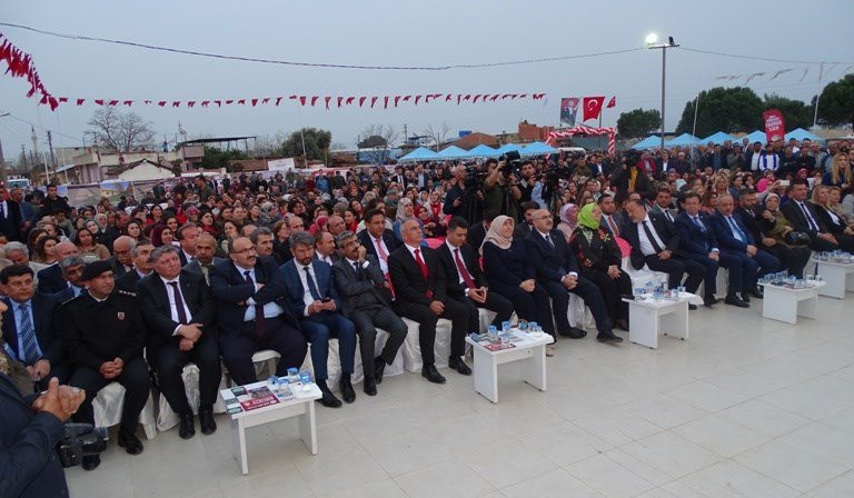 Bakan, milletvekili ve valinin de katıldığı görkemli bir törenle temeli atılmıştı - Resim : 1