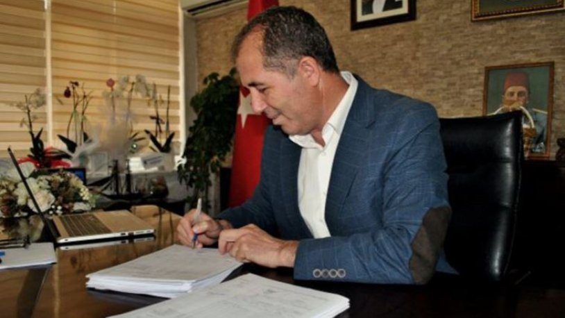 Müstehcen görüntüleri ifşa olan AKP'li başkanın istifası istendi iddiası - Resim : 1