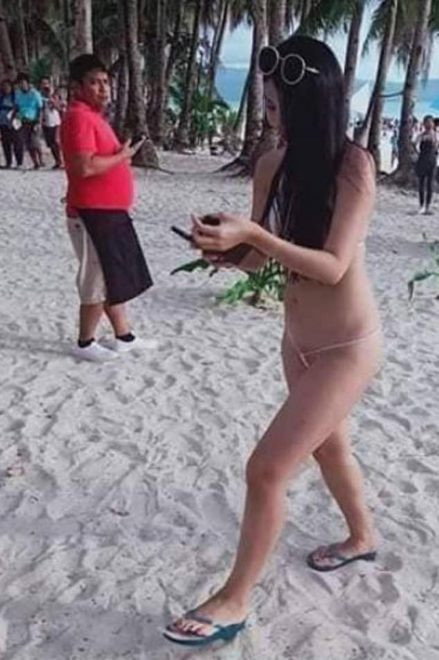 Bikinisi yüzünden gözaltına alındı - Resim : 1