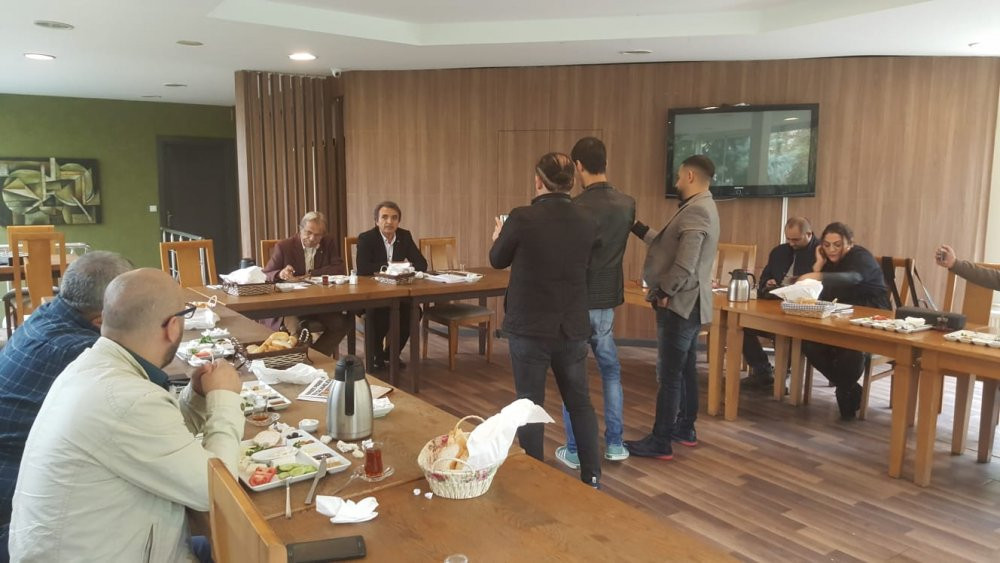 CHP'de kongreler ve kurultay s&uuml;reci başlıyor: İstanbul'da o il&ccedil;eye sanat&ccedil;ı aday - Resim : 2