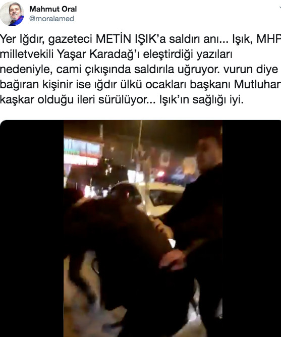 MHP'lilerden gazeteciye sopalı saldırı - Resim : 1