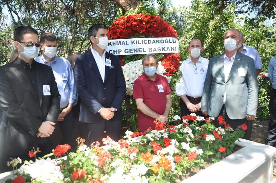 Eski Bakan Moğultay vefatının 3'üncü yılında kabri başında anıldı - Resim : 6