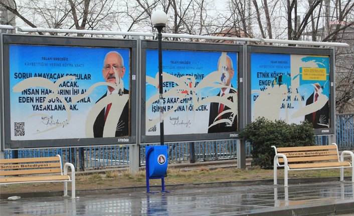 CHP lideri Kılıçdaroğlu'nun afişlerine saldırı: Korku dağları aşmış - Resim : 1