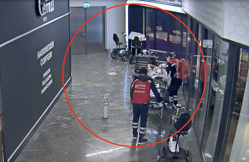 İstanbul Havalimanı'nda Venezuela'dan gelen uyuşturucu kuryesi bayılınca yakalandı - Resim : 1