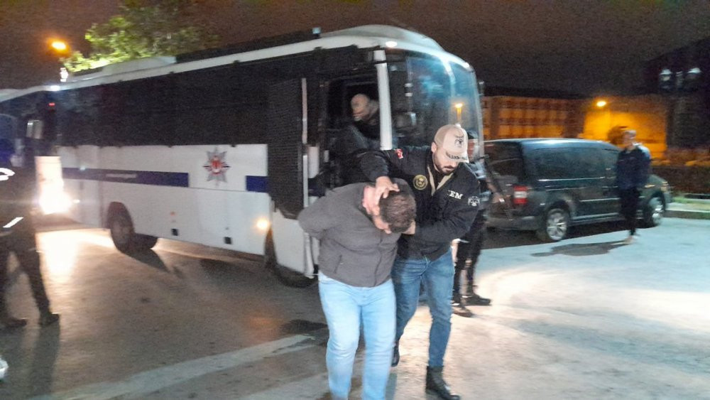 Taksim'deki katliama 17 tutuklama... - Resim : 1
