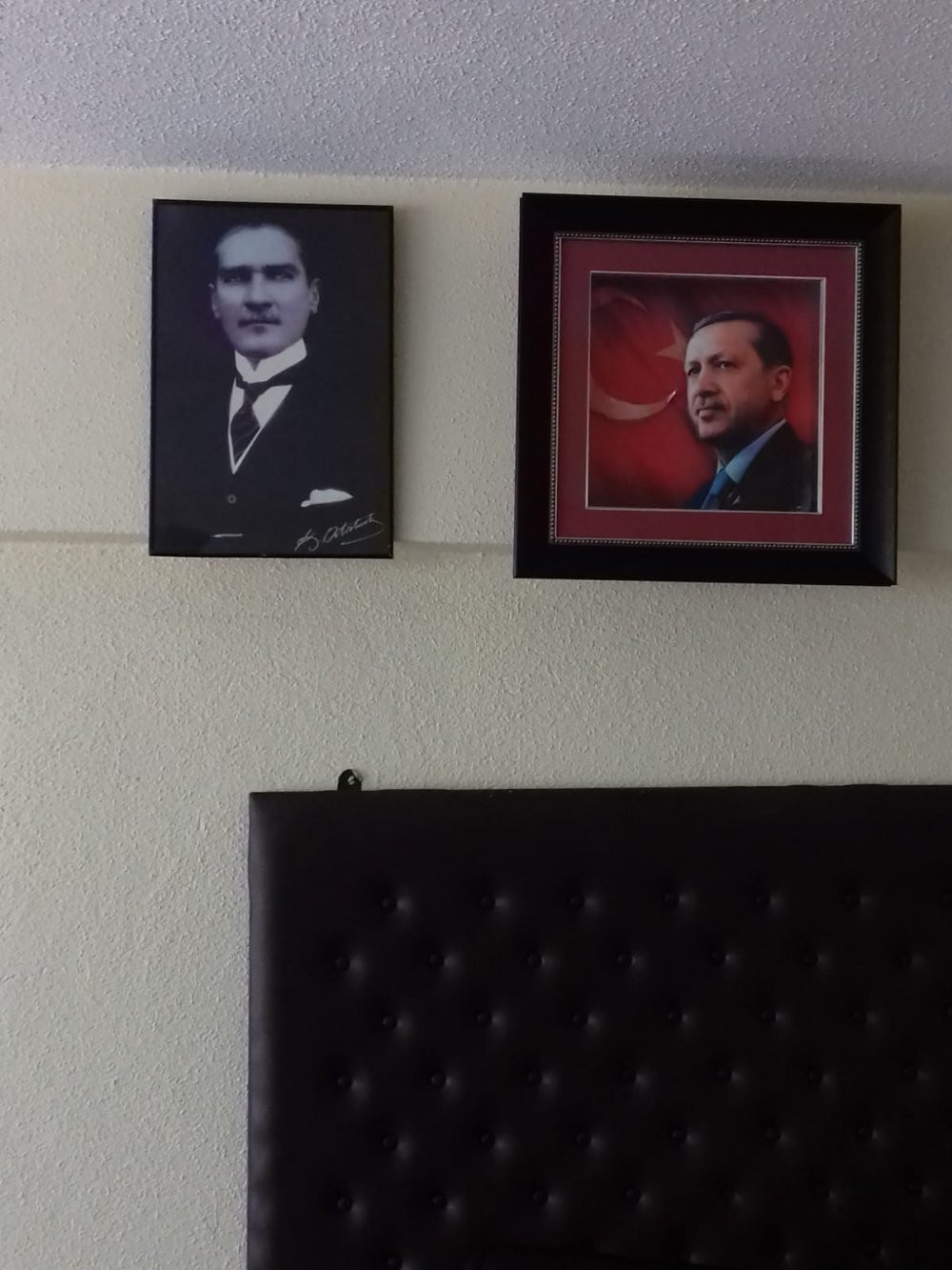 Karakolda Erdoğan var Atatürk yok - Resim : 5