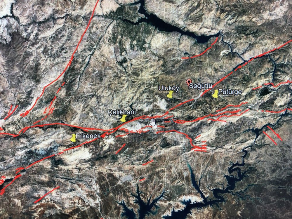 Malatya'da korkutan deprem - Resim : 3