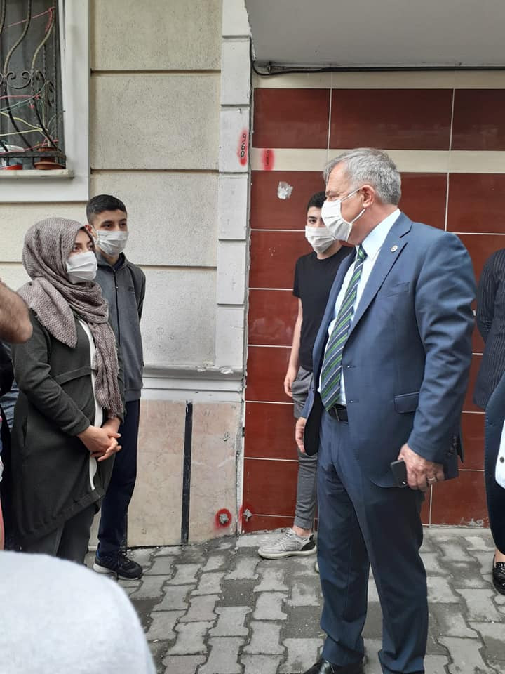 İstanbul'da 3 binada çatlaklar oluştu... CHP heyetinden inceleme - Resim : 2